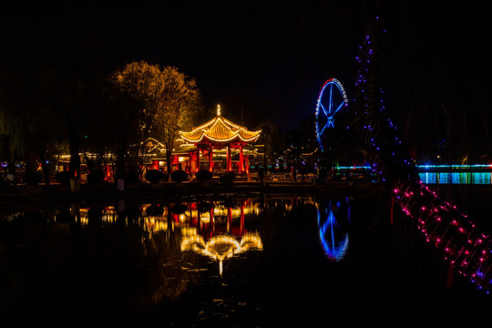 亭台楼阁夜景