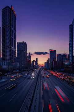 北京大望路华贸桥夜景车流