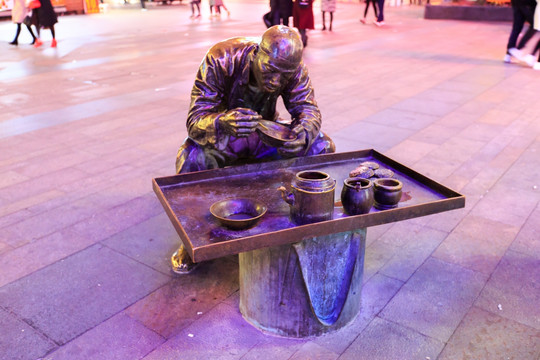郑州德化商业步行街 小吃摊雕塑