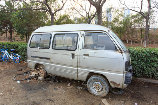 报废汽车