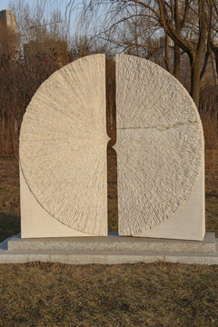 石雕和平之门