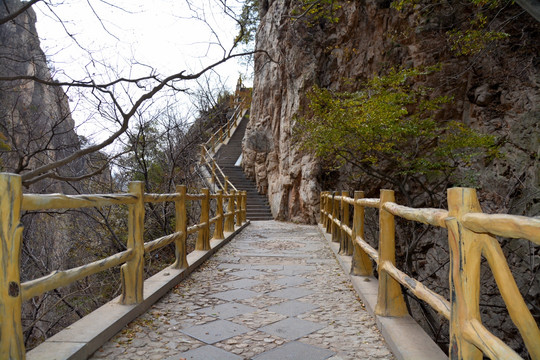 嵩山道路