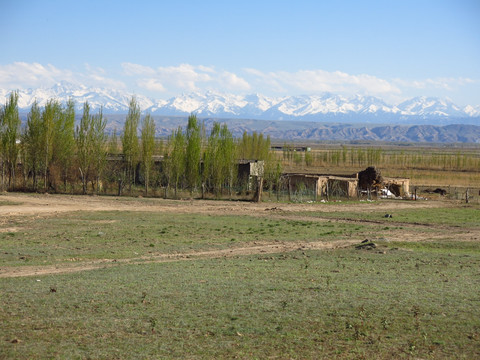 小山村