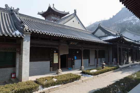 古观音禅寺 中式寺院建筑屋檐