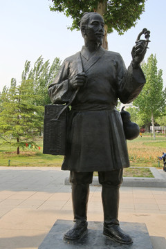 沧州历史名人刘完素铜雕像