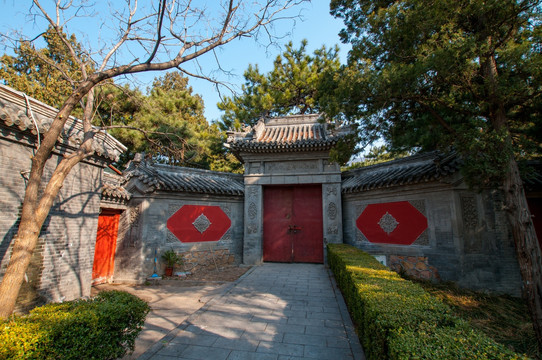 北京植物园 孙传芳墓