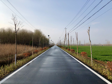 乡村柏油公路