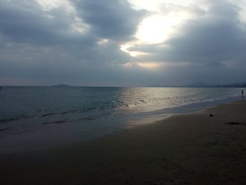 海边暮色夕阳 三亚湾海边风景