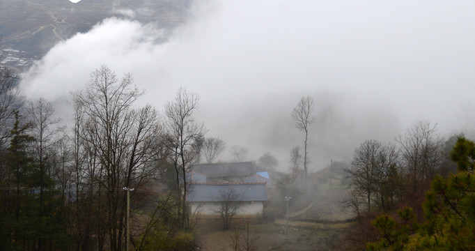 大凉山 山村风光