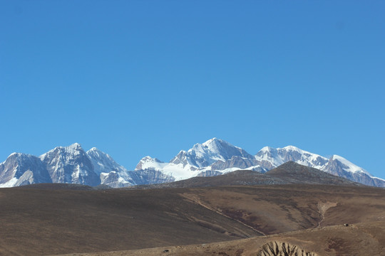 包杭里峰雪山