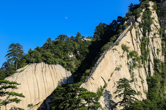 苍龙岭