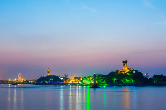 江心屿夜景