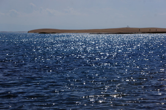 青海湖沙岛