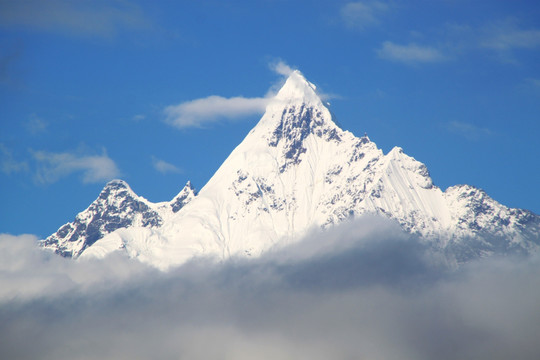 梅里雪山