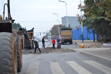 修路 铺路 路面抢修