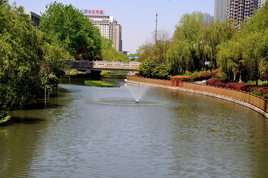 水景 河流