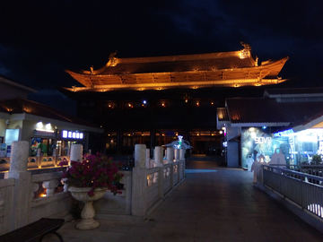 仿古建筑夜色