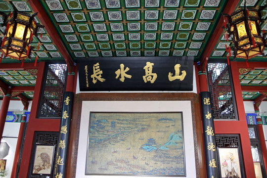 晴川閣