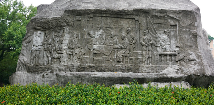 广州起义纪念碑 纪念碑 雕刻
