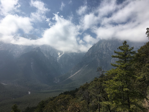 玉龙雪山