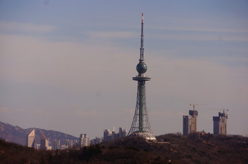 青岛观象山俯瞰电视台