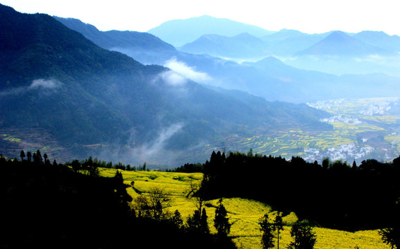 山村风光