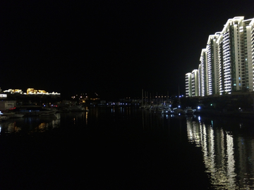 河畔夜色风景