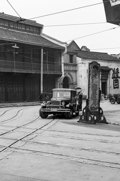 老上海南京路汽车