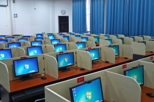微机室 计算机教室 信息化