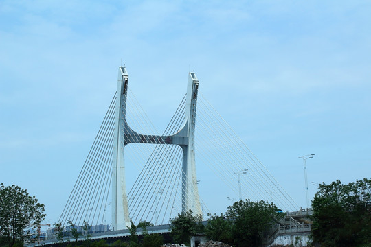 大桥铁索桥