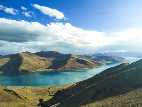 西藏四大神山乃钦康桑峰