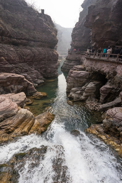 云台山红石峡 竖片