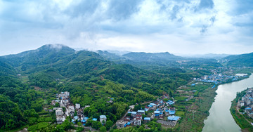 山村美景