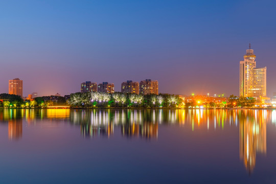 南京玄武湖夜景