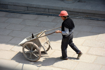 建筑工人