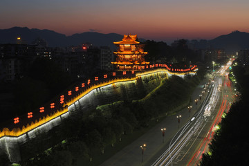 肇庆宋城墙披云楼夜景