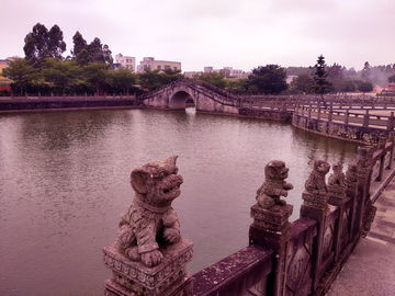 湖畔风景 广东雷州雷祖祠