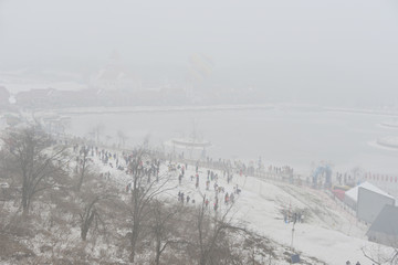 西岭雪山 高山滑雪场俯拍 大雾