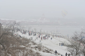 西岭雪山 高山滑雪场俯拍 大雾