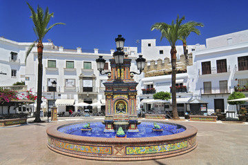 西班牙广场的瓷砖水景