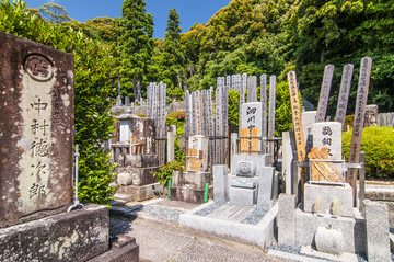 古代京都佛教墓地和墓碑