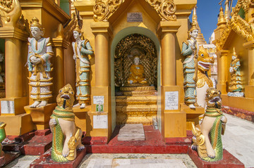 缅甸大金寺的佛像