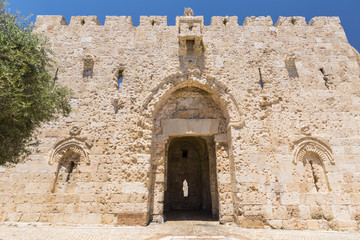 耶路撒冷旧城墙上的锡安门