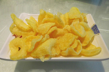 黄色炸虾片