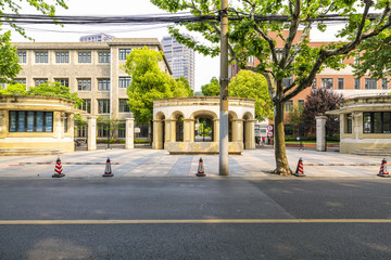 市西初级中学