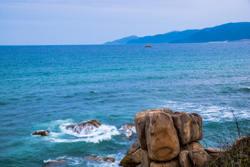 越南海边岩石