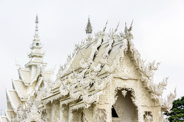 泰国泰北清莱白庙龙昆寺灵光寺