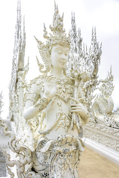 泰国泰北清莱白庙龙昆寺灵光寺