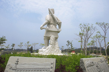 神山农庄雕像