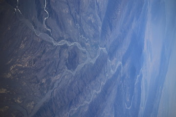 航拍沙漠戈壁河流